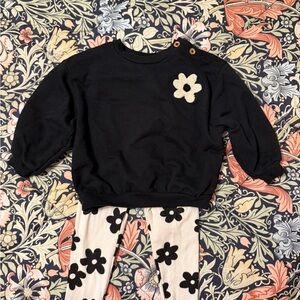 Cat & Jack Black Sweatshirt and Pants with Floral Accent 18m